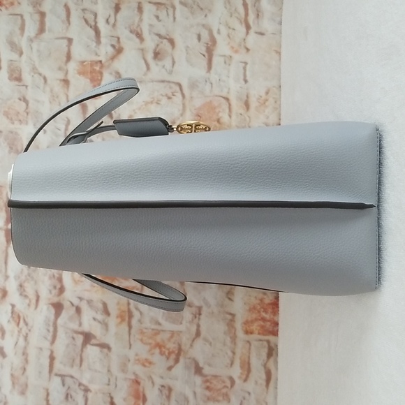 NWOT Tory Burch Perry Triple Compartment Leather Tote - Picture 6 of 12